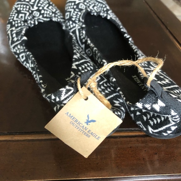 AMERICAN EAGLES OUTFITTERS Flats - Picture 11 of 15